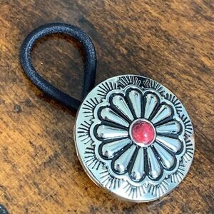 Western Concho Hair Tie – Navajo Style Medallion with Red Accent Stone, Unisex